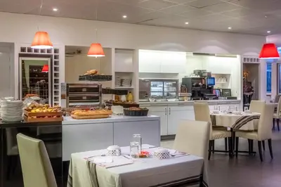 Nourriture dans l'hôtel ou à proximité
