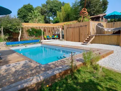 Piscine de l'établissement La Villa Hossegor ou située à proximité