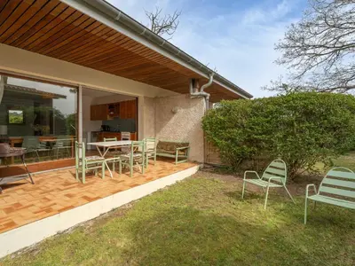 Jardin de l'établissement Maison 3* à Mimizan Plage, proche Courant, 6 pers, 800m des plages, parkings, wifi, ménage inclus - FR-1-50-82