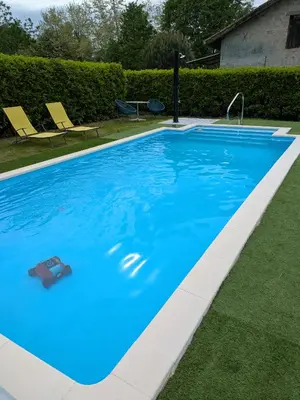 Piscine de l'établissement lou pitchou prats ou située à proximité