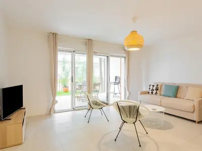 Télévision ou salle de divertissement dans l'établissement Apartment Dune Blanche-2 by Interhome