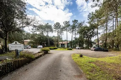 Jardin de l'établissement Le Domaine du Golf de Pinsolle - maeva Home - Appartement 2 pièces 5 personnes - Confort MAE-2674
