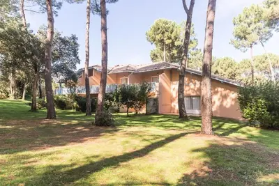 Jardin de l'établissement Les Maisons du Domaine du Golf de Pinsolle - maeva Home - Maison 3 pièces 6 personnes - Sélection MAE-0324