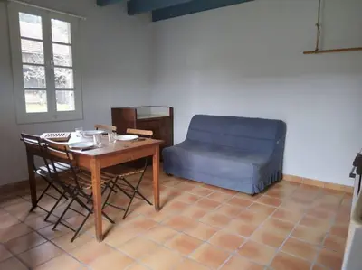 Coin salon dans l'établissement LE PETIT FROUAS SUD