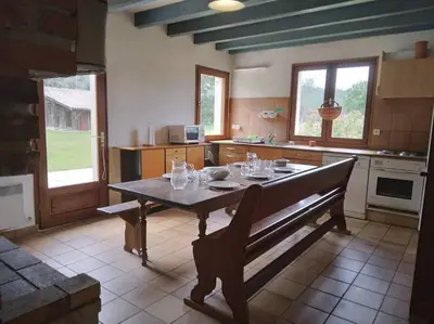 Cuisine ou kitchenette dans l'établissement LE PETIT FROUAS NORD