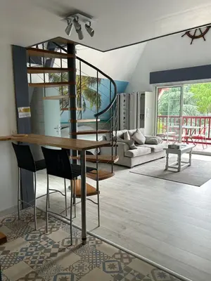 Coin salon dans l'établissement Le Montmieri