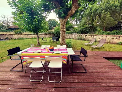 Jardin de l'établissement Maison entre Plages et Forêts