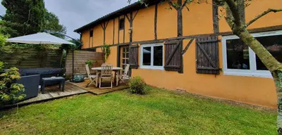 Jardin de l'établissement Dax location maison avec spa