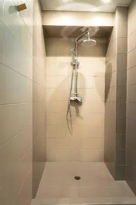 Salle de bains dans l'établissement Le Petit Berdis