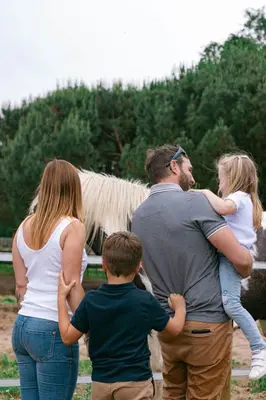 Clients de l'établissement Roulottes cocooning au coeur des Landes
