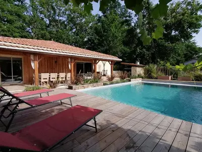 Piscine de l'établissement Magnifique villa avec piscine ou située à proximité