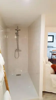Salle de bains dans l'établissement YOG Studio