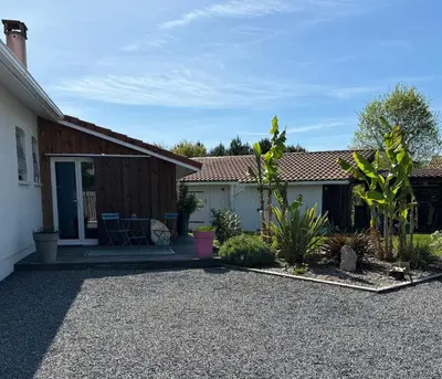Jardin de l'établissement Logement indépendant Bassin d'Arcachon