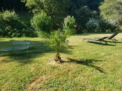 Jardin de l'établissement Meublé de tourisme FONTARRABIE