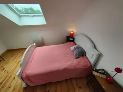 Un ou plusieurs lits dans un hébergement de l'établissement Appartement 4/6 pers, jardin, 6 km de la plage