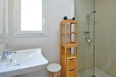 Salle de bains dans l'établissement Casa Lhosa Villa patio 3 étoiles