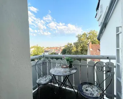 Balcon ou terrasse dans l'établissement Le Cocon Landais - Clim - Balcon - Central - Spacieux - Lumineux