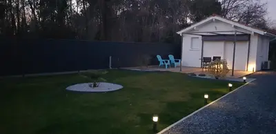 Jardin de l'établissement Chambre d'hôtes Entre-deux Lacs