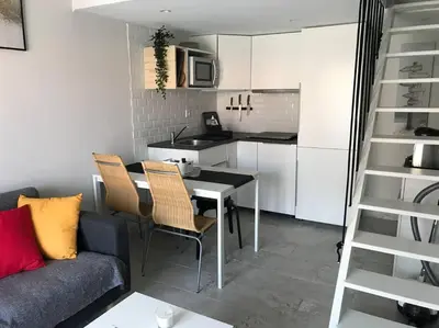 Cuisine ou kitchenette dans l'établissement Villa patio classée proche océan