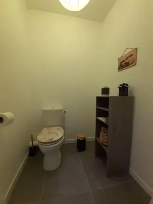 Salle de bains dans l'établissement Dune Blanche 300 m de l'Océan, appartement neuf 6 personnes
