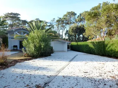 Jardin de l'établissement *VILLA PALMA* 5 suites parentales, plage à 600 m, Vieux-Boucau