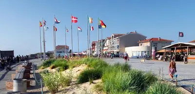 Clients de l'établissement AU PETIT PÊCHEUR - Apt T2 bis avec vue courant