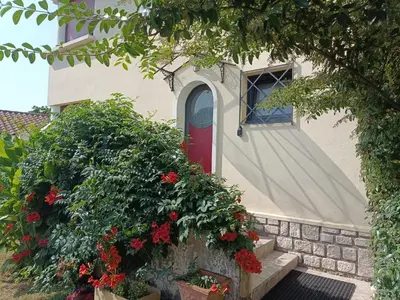 Jardin de l'établissement Les trompettes de Jéricho