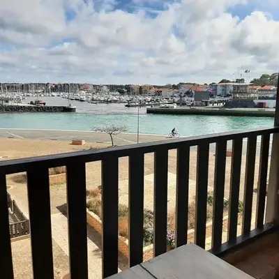 Duplex cosy avec piscine et parking à Capbreton - FR-1-239-870