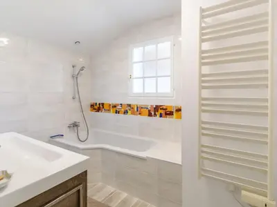 Salle de bains dans l'établissement Holiday Home Les Chênes by Interhome