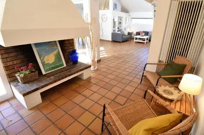 Coin salon dans l'établissement Tiokers - Hossegor - Confortable villa sur terrain clos idéalement située entre lac et Océan et à 1200m du centre ville