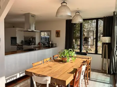 Cuisine ou kitchenette dans l'établissement Havre de paix à 15 km des plages