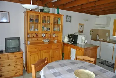 Cuisine ou kitchenette dans l'établissement Biscarrosse Lac Navarrosse Duplex avec mezzanine classé 1 étoile