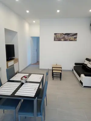 Télévision ou salle de divertissement dans l'établissement MON PETIT COIN DE PARADIS