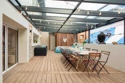 Coin salon dans l'établissement Ted Surf House