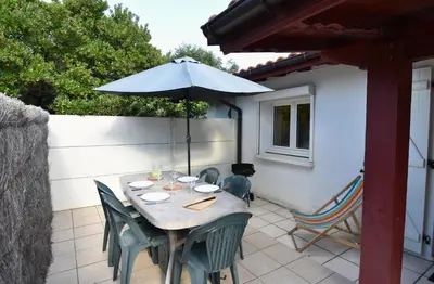 Terrasse ou espace extérieur de l'établissement Aire Ona 1 - Hossegor appartement situé à deux pas de la plage de la gravière