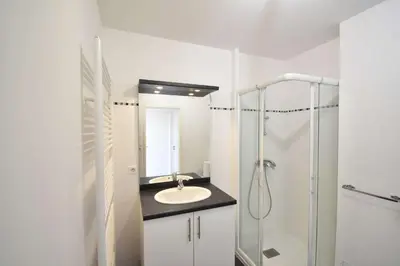 Salle de bains dans l'établissement Estacade - Capbreton en front de mer à deux pas de l'océan proche restaurants
