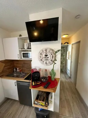 Cuisine ou kitchenette dans l'établissement Appartement a 70m de la plage et l estacade de Capbreton
