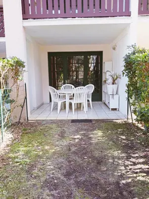Jardin de l'établissement Appartement Golf et Océan